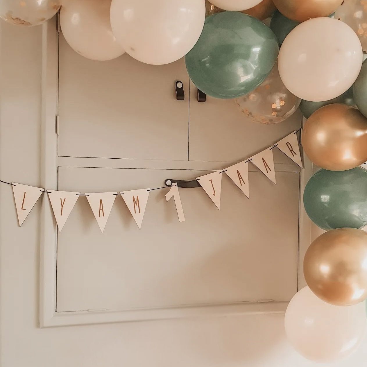 Houten vlaggenlijn - Losse letters - Little Ukkies Vlaggenlijn